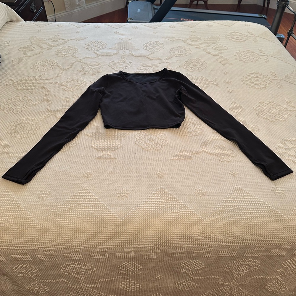 LULULEMON WUNDER TRAIN CROPPED LONG SLEEVE BLACK SIZE 6